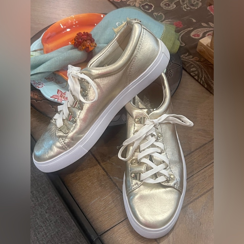 Worn once. Lilly Pulitzer Gold shoes